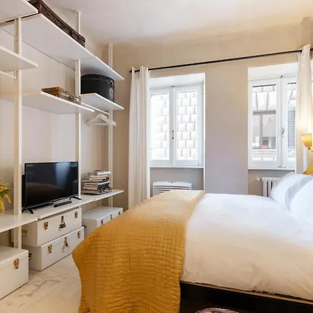As Feel - Torre Argentina Art Apartment *